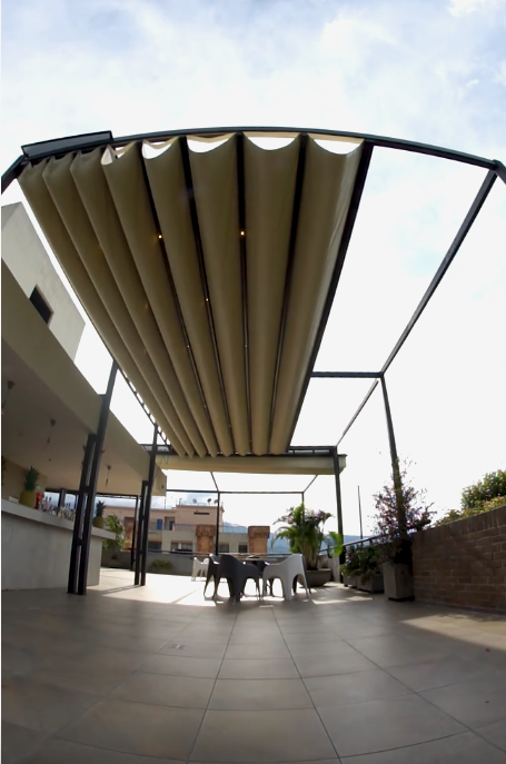 Retractable Roof image 4